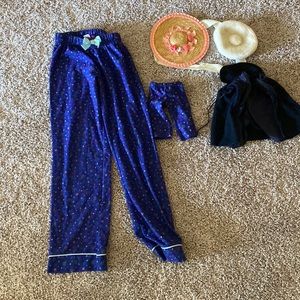 American girl doll vintage accessories and matching set